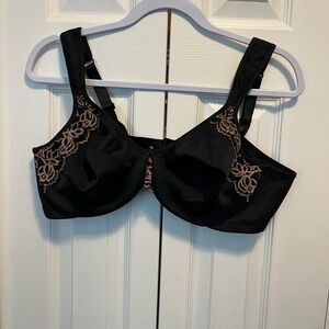 Wonder Bra size 42D Elegant Black Lace Women's Bra